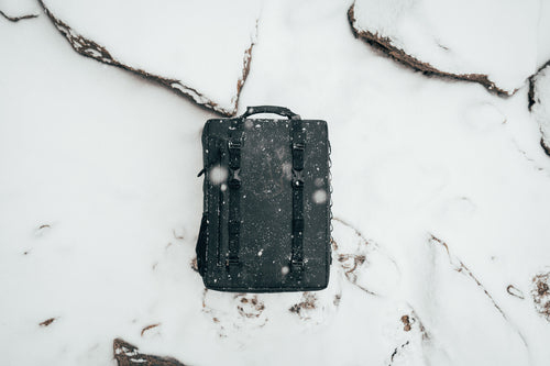 Companion pack in snow